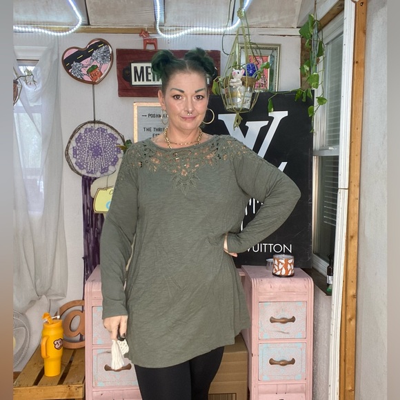 J Jill Olive Green Lightweight Long Sleeve Casual top Size Large - Picture 4 of 15